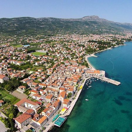 Apartments By The Sea Kastel Stari, Kastela - 6059 Exterior photo